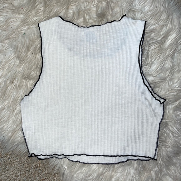 Crop top - Picture 3 of 3